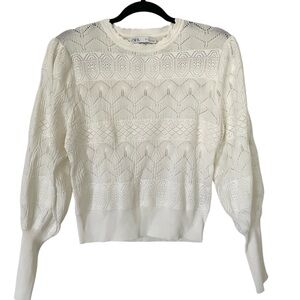 ZARA Textured knit Sweater. Size Small. NEW